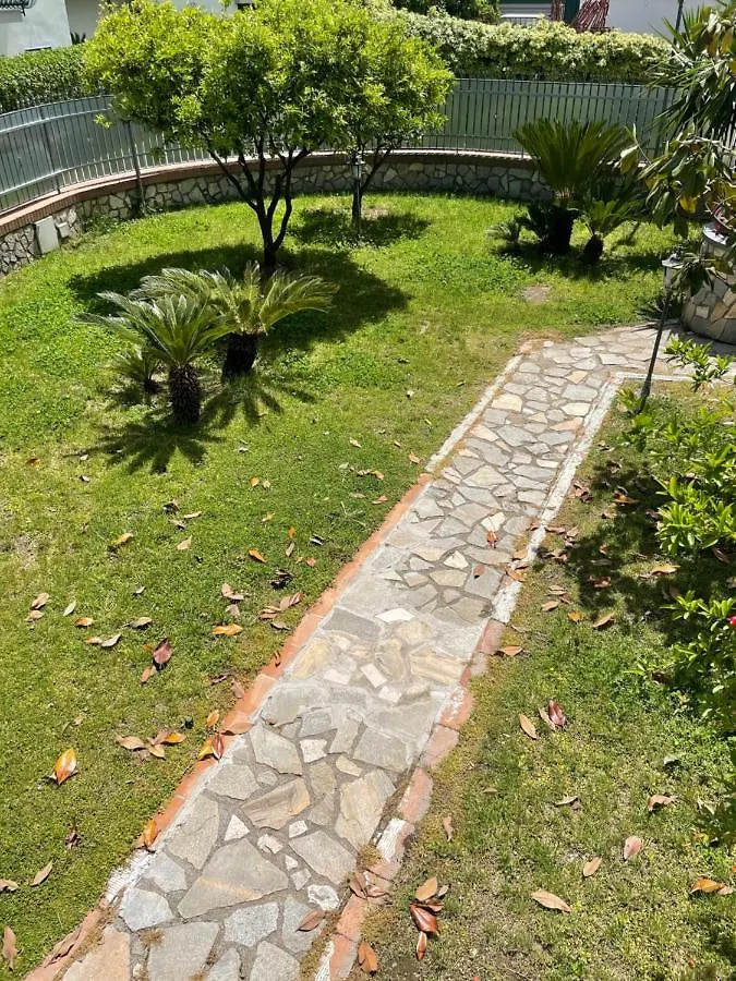 B&B Alba SantʼAnastasia Bed & Breakfast